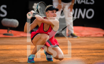 2020-09-16 - Dayana Yastremska of Ukraine in action during her second-round match at the 2020 Internazionali BNL d'Italia WTA Premier 5 tennis tournament on September 16, 2020 at Foro Italico in Rome, Italy - Photo Rob Prange / Spain DPPI / DPPI - INTERNAZIONALI BNL D'ITALIA 2020 - INTERNATIONALS - TENNIS
