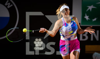 2020-09-16 - Elina Svitolina of the Ukraine in action during her second-round match at the 2020 Internazionali BNL d'Italia WTA Premier 5 tennis tournament on September 16, 2020 at Foro Italico in Rome, Italy - Photo Rob Prange / Spain DPPI / DPPI - INTERNAZIONALI BNL D'ITALIA 2020 - INTERNATIONALS - TENNIS
