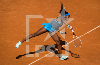2020-09-17 - Cori Gauff of the United States in action during the second round at the 2020 Internazionali BNL d'Italia WTA Premier 5 tennis tournament on September 17, 2020 at Foro Italico in Rome, Italy - Photo Rob Prange / Spain DPPI / DPPI - INTERNAZIONALI BNL D'ITALIA 2020 - INTERNATIONALS - TENNIS