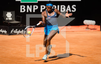 2020-09-17 - Cori Gauff of the United States in action during the second round at the 2020 Internazionali BNL d'Italia WTA Premier 5 tennis tournament on September 17, 2020 at Foro Italico in Rome, Italy - Photo Rob Prange / Spain DPPI / DPPI - INTERNAZIONALI BNL D'ITALIA 2020 - INTERNATIONALS - TENNIS