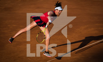 2020-09-18 - Johanna Konta of Great Britain in action during her third-round match at the 2020 Internazionali BNL d'Italia WTA Premier 5 tennis tournament on September 18, 2020 at Foro Italico in Rome, Italy - Photo Rob Prange / Spain DPPI / DPPI - INTERNAZIONALI BNL D'ITALIA - INTERNATIONALS - TENNIS