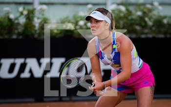 2020-09-19 - Elina Svitolina of the Ukraine in action during her quarter-final match at the 2020 Internazionali BNL d'Italia WTA Premier 5 tennis tournament on September 19, 2020 at Foro Italico in Rome, Italy - Photo Rob Prange / Spain DPPI / DPPI - INTERNAZIONALI BNL D'ITALIA WTA PREMIER 5 - INTERNATIONALS - TENNIS