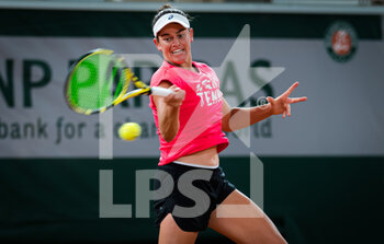 2020-09-25 - Jennifer Brady of the United States during practice before the start of the Roland Garros 2020, Grand Slam tennis tournament, Qualifying, on September 25, 2020 at Roland Garros stadium in Paris, France - Photo Rob Prange / Spain DPPI / DPPI - ROLAND GARROS 2020, GRAND SLAM TENNIS TOURNAMENT, QUALIFYING - INTERNATIONALS - TENNIS