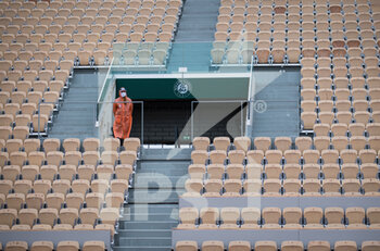 2020-09-27 - Empty Seats during matches held without spectators during the first round of the Roland Garros 2020, Grand Slam tennis tournament, on September 27, 2020 at Roland Garros stadium in Paris, France - Photo Rob Prange / Spain DPPI / DPPI - ROLAND GARROS 2020, GRAND SLAM TENNIS TOURNAMENT - INTERNATIONALS - TENNIS