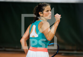 2020-09-29 - Julia Goerges of Germany in action during the first round at the Roland Garros 2020, Grand Slam tennis tournament, on September 29, 2020 at Roland Garros stadium in Paris, France - Photo Rob Prange / Spain DPPI / DPPI - ROLAND GARROS 2020, GRAND SLAM TOURNAMENT - INTERNATIONALS - TENNIS