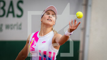 2020-09-30 - Eugenie Bouchard of Canada in action during the second round at the Roland Garros 2020, Grand Slam tennis tournament, on September 30, 2020 at Roland Garros stadium in Paris, France - Photo Rob Prange / Spain DPPI / DPPI - ROLAND GARROS 2020, GRAND SLAM TOURNAMENT - INTERNATIONALS - TENNIS