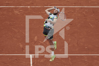 2020-09-30 - Jack Sock (USA) during the Roland Garros 2020, Grand Slam tennis tournament, on September 30, 2020 at Roland Garros stadium in Paris, France - Photo Stephane Allaman / DPPI - ROLAND GARROS 2020, GRAND SLAM TOURNAMENT - INTERNATIONALS - TENNIS