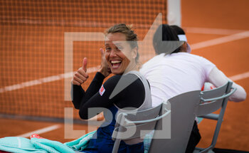 2020-10-03 - Barbora Strycova of the Czech Republic playing doubles at the Roland Garros 2020, Grand Slam tennis tournament, on October 3, 2020 at Roland Garros stadium in Paris, France - Photo Rob Prange / Spain DPPI / DPPI - ROLAND GARROS 2020, GRAND SLAM TOURNAMENT - INTERNATIONALS - TENNIS