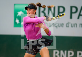 2020-10-06 - Alexandra Vecic of Germany in action during second round of the Juniors competition at the Roland Garros 2020, Grand Slam tennis tournament, on October 6, 2020 at Roland Garros stadium in Paris, France - Photo Rob Prange / Spain DPPI / DPPI - QUARTER-FINALS AT THE ROLAND GARROS 2020 - INTERNATIONALS - TENNIS