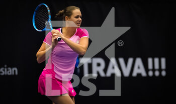 2020-10-17 - Jana Cepelova of Slovakia in action during the first qualifications round at the 2020 J&T Banka Ostrava Open WTA Premier tennis tournament on October 17, 2020 in Ostrava, Czech Republic - Photo Rob Prange / Spain DPPI / DPPI - 2020 J&T BANKA OSTRAVA OPEN WTA PREMIER - SATURDAY - INTERNATIONALS - TENNIS