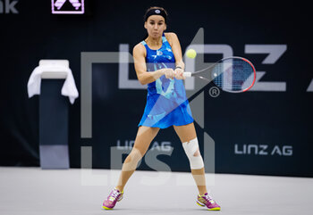 2020-11-07 - Irina Bara of Romania in action against Katharina Gerlach of Germany during the first qualifications round at 2020 Upper Austria Ladies Linz WTA International tennis tournament on November 7, 2020 at TipsArena Linz in Linz, Austria - Photo Rob Prange / Spain DPPI / DPPI - 2020 UPPER AUSTRIA LADIES LINZ WTA INTERNATIONAL TOURNAMENT - SATURDAY - INTERNATIONALS - TENNIS