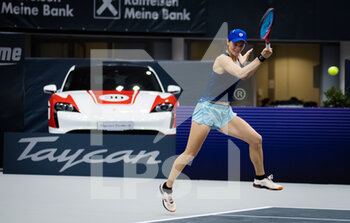 2020-11-07 - Katharina Gerlach of Germany in action against Irina Bara of Romania during the first qualifications round at 2020 Upper Austria Ladies Linz WTA International tennis tournament on November 7, 2020 at TipsArena Linz in Linz, Austria - Photo Rob Prange / Spain DPPI / DPPI - 2020 UPPER AUSTRIA LADIES LINZ WTA INTERNATIONAL TOURNAMENT - SATURDAY - INTERNATIONALS - TENNIS