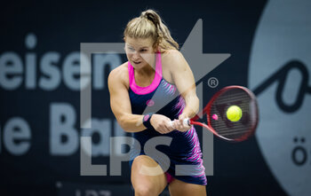 2020-11-07 - Jana Fett of Croatia in action against Mayo Hibi of Japan during the first qualifications round at 2020 Upper Austria Ladies Linz WTA International tennis tournament on November 7, 2020 at TipsArena Linz in Linz, Austria - Photo Rob Prange / Spain DPPI / DPPI - 2020 UPPER AUSTRIA LADIES LINZ WTA INTERNATIONAL TOURNAMENT - SATURDAY - INTERNATIONALS - TENNIS