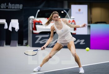 2020-11-12 - Camila Giorgi of Italy in action against Nadia Podoroska of Argentina during her second round match at the 2020 Upper Austria Ladies Linz WTA International tennis tournament on November 12, 2020 at TipsArena Linz in Linz, Austria - Photo Rob Prange / Spain DPPI / DPPI - 2020 UPPER AUSTRIA LADIES LINZ WTA INTERNATIONAL TOURNAMENT - INTERNATIONALS - TENNIS