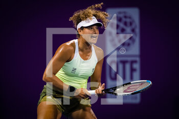 2021-03-01 - Mayar Sherif of Egypt in action during her first-round match at the 2021 Qatar Total Open, WTA 500 tennis tournament on March 1, 2021 at the Khalifa International Tennis and Squash Complex in Doha, Qatar - Photo Rob Prange / Spain DPPI / DPPI - 2021 QATAR TOTAL OPEN, WTA 500 TENNIS TOURNAMENT - INTERNATIONALS - TENNIS