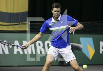 2021-03-01 - Hubert Hurkacz of Poland during day 2 of the 48th ABN AMRO World Tennis Tournament, an ATP Tour 500 tournament on March 2, 2021 at the Rotterdam Ahoy in Rotterdam, Netherlands - Photo Jean Catuffe / DPPI - ABN AMRO WORLD TENNIS TOURNAMENT 2021, ATP 500 TOURNAMENT - INTERNATIONALS - TENNIS