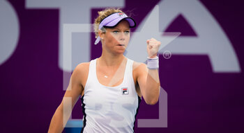 2021-03-02 - Laura Siegemund of Germany in action during her first round match at the 2021 Qatar Total Open, WTA 500 tennis tournament on March 2, 2021 at the Khalifa International Tennis and Squash Complex in Doha, Qatar - Photo Rob Prange / Spain DPPI / DPPI - 2021 QATAR TOTAL OPEN, WTA 500 TENNIS TOURNAMENT - INTERNATIONALS - TENNIS