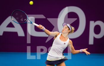 2021-03-02 - Laura Siegemund of Germany in action during her first round match at the 2021 Qatar Total Open, WTA 500 tennis tournament on March 2, 2021 at the Khalifa International Tennis and Squash Complex in Doha, Qatar - Photo Rob Prange / Spain DPPI / DPPI - 2021 QATAR TOTAL OPEN, WTA 500 TENNIS TOURNAMENT - INTERNATIONALS - TENNIS