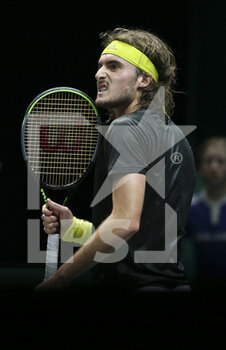 2021-03-02 - Stefanos Tsitsipas of Greece during day 2 of the 48th ABN AMRO World Tennis Tournament, an ATP Tour 500 tournament on March 2, 2021 at the Rotterdam Ahoy in Rotterdam, Netherlands - Photo Jean Catuffe / DPPI - 48TH ABN AMRO WORLD TENNIS TOURNAMENT ATP TOUR 500 - INTERNATIONALS - TENNIS
