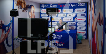2021-03-05 - Petra Kvitova of the Czech Republic talks to the media after reaching the final of the 2021 Qatar Total Open, WTA 500 tennis tournament on March 5, 2021 at the Khalifa International Tennis and Squash Complex in Doha, Qatar - Photo Rob Prange / Spain DPPI / DPPI - LICHAR OF THE UNITED2021 QATAR TOTAL OPEN, WTA 500 TENNIS TOURNAMENT - INTERNATIONALS - TENNIS