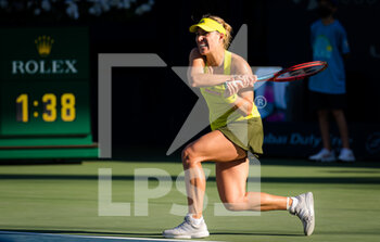 2021-03-08 - Angelique Kerber of Germany during the first round of the 2021 Dubai Duty Free Tennis Championships WTA 1000 tournament on March 8, 2021 at the Dubai Duty Free Tennis Stadium in Dubai, United Arab Emirates - Photo Rob Prange / Spain DPPI / DPPI - 2021 DUBAI DUTY FREE TENNIS CHAMPIONSHIPS WTA 1000 TOURNAMENT - INTERNATIONALS - TENNIS