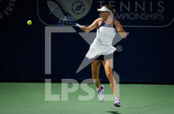 2021-03-09 - Amanda Anisimova of the United States during her second round match at the 2021 Dubai Duty Free Tennis Championships WTA 1000 tournament on March 9, 2021 at the Dubai Duty Free Tennis Stadium in Dubai, United Arab Emirates - Photo Rob Prange / Spain DPPI / DPPI - 2021 DUBAI DUTY FREE TENNIS CHAMPIONSHIPS WTA 1000 TOURNAMENT - INTERNATIONALS - TENNIS