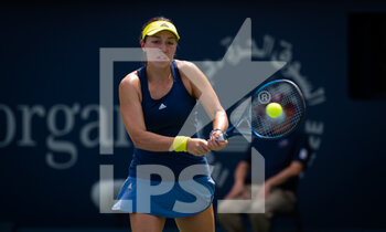 2021-03-10 - Jessica Pegula of the United States during her third-round match at the 2021 Dubai Duty Free Tennis Championships WTA 1000 tournament on March 10, 2021 at the Dubai Duty Free Tennis Stadium in Dubai, United Arab Emirates - Photo Rob Prange / Spain DPPI / DPPI - 2021 DUBAI DUTY FREE TENNIS CHAMPIONSHIPS WTA 1000 TOURNAMENT - INTERNATIONALS - TENNIS