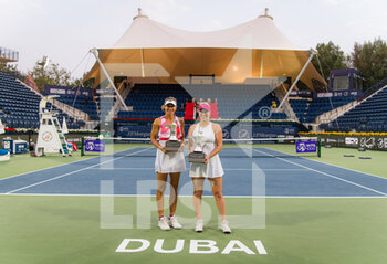 2021-03-13 - Alexa Guarachi of Chile and Darija Jurak of Croatia with their doubles champions trophies after the doubles final at the 2021 Dubai Duty Free Tennis Championships WTA 1000 tournament on March 13, 2021 at the Dubai Duty Free Tennis Stadium in Dubai, United Arab Emirates - Photo Rob Prange / Spain DPPI / DPPI - 2021 DUBAI DUTY FREE TENNIS CHAMPIONSHIPS WTA 1000 TOURNAMENT - INTERNATIONALS - TENNIS
