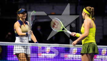 2021-03-15 - Paula Badosa of Spain and Jelena Ostapenko of Latvia meet at the net after the first-round of the 2021 St Petersburg Ladies Trophy, WTA 500 tennis tournament on March 15, 2021 at the Sibur Arena in St Petersburg, Russia - Photo Rob Prange / Spain DPPI / DPPI - 2021 ST PETERSBURG LADIES TROPHY, WTA 500 TENNIS TOURNAMENT - INTERNATIONALS - TENNIS