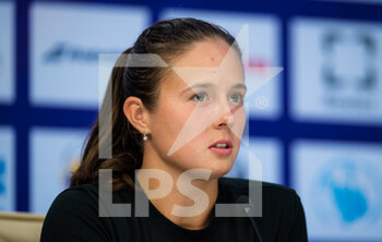 2021-03-19 - Daria Kasatkina of Russia talks to the media after reaching the semi-final at the 2021 St Petersburg Ladies Trophy, WTA 500 tennis tournament on March 19, 2021 at the Sibur Arena in St Petersburg, Russia - Photo Rob Prange / Spain DPPI / DPPI - 2021 ST PETERSBURG LADIES TROPHY, WTA 500 TENNIS TOURNAMENT - INTERNATIONALS - TENNIS