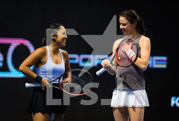 2021-03-20 - Sabrina Santamaria & Kaitlyn Christian of the United States playing doubles at the 2021 St Petersburg Ladies Trophy, WTA 500 tennis tournament on March 20, 2021 at the Sibur Arena in St Petersburg, Russia - Photo Rob Prange / Spain DPPI / DPPI - 2021 ST PETERSBURG LADIES TROPHY, WTA 500 TENNIS TOURNAMENT - INTERNATIONALS - TENNIS