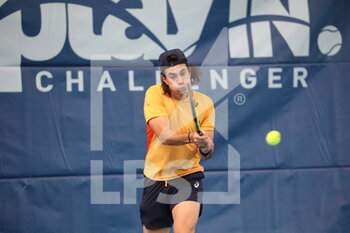 2021-03-21 - Giulio ZEPPIERI Italia during the Play In Challenger 2021, ATP Challenger tennis tournament on March 24, 2021 at Marcel Bernard complex in Lille, France - Photo Laurent Sanson / LS Medianord / DPPI - PLAY IN CHALLENGER 2021, ATP CHALLENGER TENNIS TOURNAMENT - INTERNATIONALS - TENNIS