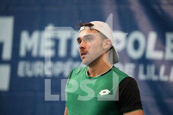 2021-03-26 - Benjamin BONZI France during the Play In Challenger 2021, ATP Challenger tennis tournament on March 25, 2021 at Marcel Bernard complex in Lille, France - Photo Laurent Sanson / LS Medianord / DPPI - PLAY IN CHALLENGER 2021, ATP CHALLENGER TENNIS TOURNAMENT - INTERNATIONALS - TENNIS