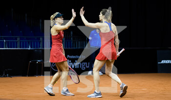 2021-04-20 - Angelique Kerber and Andrea Petkovic of Germany playing doubles at the 2021 Porsche Tennis Grand Prix, WTA 500 tournament on April 20, 2021 at Porsche Arena in Stuttgart, Germany - Photo Rob Prange / Spain DPPI / DPPI - 2021 PORSCHE TENNIS GRAND PRIX, WTA 500 TOURNAMENT - INTERNATIONALS - TENNIS