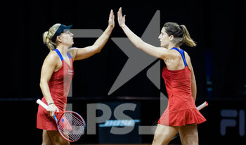 2021-04-20 - Angelique Kerber and Andrea Petkovic of Germany playing doubles at the 2021 Porsche Tennis Grand Prix, WTA 500 tournament on April 20, 2021 at Porsche Arena in Stuttgart, Germany - Photo Rob Prange / Spain DPPI / DPPI - 2021 PORSCHE TENNIS GRAND PRIX, WTA 500 TOURNAMENT - INTERNATIONALS - TENNIS