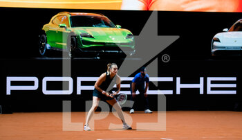 2021-04-22 - Aryna Sabalenka of Belarus during her second-round match at the 2021 Porsche Tennis Grand Prix, WTA 500 tournament on April 22, 2021 at Porsche Arena in Stuttgart, Germany - Photo Rob Prange / Spain DPPI / DPPI - 2021 PORSCHE TENNIS GRAND PRIX, WTA 500 TOURNAMENT - INTERNATIONALS - TENNIS