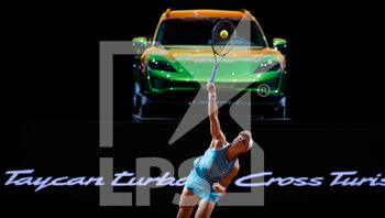 2021-04-25 - Ashleigh Barty of Australia in action during the final of the 2021 Porsche Tennis Grand Prix, WTA 500 tournament on April 25, 2021 at Porsche Arena in Stuttgart, Germany - Photo Rob Prange / Spain DPPI / DPPI - 2021 PORSCHE TENNIS GRAND PRIX, WTA 500 TOURNAMENT - INTERNATIONALS - TENNIS