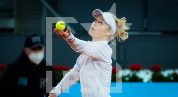 2021-05-01 - Laura Siegemund of Germany during her second round match at the Mutua Madrid Open 2021, Masters 1000 tennis tournament on May 1, 2021 at La Caja Magica in Madrid, Spain - Photo Rob Prange / Spain DPPI / DPPI - MUTUA MADRID OPEN 2021, MASTERS 1000 TENNIS TOURNAMENT - INTERNATIONALS - TENNIS