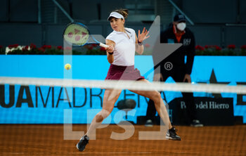 2021-05-01 - Belinda Bencic of Switzerland during the second round of the Mutua Madrid Open 2021, Masters 1000 tennis tournament on May 1, 2021 at La Caja Magica in Madrid, Spain - Photo Rob Prange / Spain DPPI / DPPI - MUTUA MADRID OPEN 2021, MASTERS 1000 TENNIS TOURNAMENT - INTERNATIONALS - TENNIS