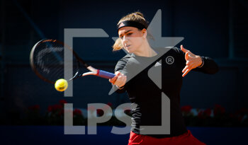 2021-05-02 - Karolina Muchova of the Czech Republic during the second round of the Mutua Madrid Open 2021, Masters 1000 tennis tournament on May 2, 2021 at La Caja Magica in Madrid, Spain - Photo Rob Prange / Spain DPPI / DPPI - MUTUA MADRID OPEN 2021, MASTERS 1000 TENNIS TOURNAMENT - INTERNATIONALS - TENNIS