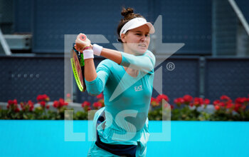 2021-05-03 - Veronika Kudermetova of Russia in action during the third round of the Mutua Madrid Open 2021, Masters 1000 tennis tournament on May 3, 2021 at La Caja Magica in Madrid, Spain - Photo Rob Prange / Spain DPPI / DPPI - MUTUA MADRID OPEN 2021, MASTERS 1000 TENNIS TOURNAMENT - INTERNATIONALS - TENNIS