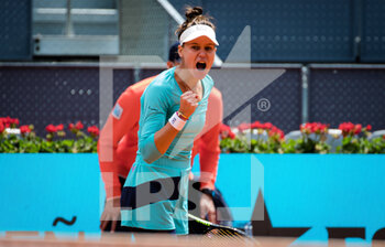 2021-05-03 - Veronika Kudermetova of Russia in action during the third round of the Mutua Madrid Open 2021, Masters 1000 tennis tournament on May 3, 2021 at La Caja Magica in Madrid, Spain - Photo Rob Prange / Spain DPPI / DPPI - MUTUA MADRID OPEN 2021, MASTERS 1000 TENNIS TOURNAMENT - INTERNATIONALS - TENNIS