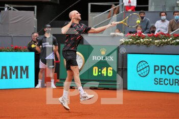 2021-05-03 - Adrian Mannarino of France during the Mutua Madrid Open 2021, Masters 1000 tennis tournament on May 3, 2021 at La Caja Magica in Madrid, Spain - Photo Laurent Lairys / DPPI - MUTUA MADRID OPEN 2021, MASTERS 1000 TENNIS TOURNAMENT - INTERNATIONALS - TENNIS