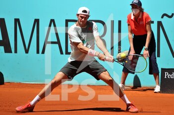 2021-05-04 - Tommy Paul of USA during the Mutua Madrid Open 2021, Masters 1000 tennis tournament on May 4, 2021 at La Caja Magica in Madrid, Spain - Photo Laurent Lairys / DPPI - MUTUA MADRID OPEN 2021, MASTERS 1000 TENNIS TOURNAMENT - INTERNATIONALS - TENNIS
