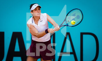 2021-05-05 - Belinda Bencic of Switzerland in action during the quarter-final match at the Mutua Madrid Open 2021, Masters 1000 tennis tournament on May 5, 2021 at La Caja Magica in Madrid, Spain - Photo Rob Prange / Spain DPPI / DPPI - MUTUA MADRID OPEN 2021, MASTERS 1000 TENNIS TOURNAMENT - INTERNATIONALS - TENNIS