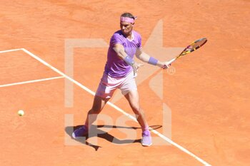 2021-05-06 - Rafael Nadal of Spain during the Mutua Madrid Open 2021, Masters 1000 tennis tournament on May 6, 2021 at La Caja Magica in Madrid, Spain - Photo Laurent Lairys / DPPI - MUTUA MADRID OPEN 2021, MASTERS 1000 TENNIS TOURNAMENT - INTERNATIONALS - TENNIS