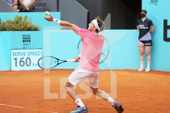 2021-05-06 - Casper Ruud of Norway during the Mutua Madrid Open 2021, Masters 1000 tennis tournament on May 6, 2021 at La Caja Magica in Madrid, Spain - Photo Laurent Lairys / DPPI - MUTUA MADRID OPEN 2021, MASTERS 1000 TENNIS TOURNAMENT - INTERNATIONALS - TENNIS