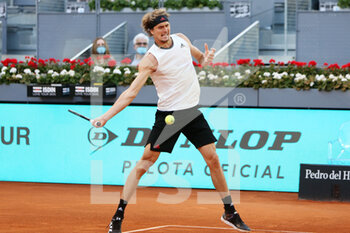 2021-05-06 - Alexander Zverev of Germany during the Mutua Madrid Open 2021, Masters 1000 tennis tournament on May 6, 2021 at La Caja Magica in Madrid, Spain - Photo Laurent Lairys / DPPI - MUTUA MADRID OPEN 2021, MASTERS 1000 TENNIS TOURNAMENT - INTERNATIONALS - TENNIS