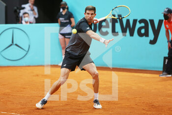 2021-05-06 - Federico Delbonis of Argentina during the Mutua Madrid Open 2021, Masters 1000 tennis tournament on May 6, 2021 at La Caja Magica in Madrid, Spain - Photo Laurent Lairys / DPPI - MUTUA MADRID OPEN 2021, MASTERS 1000 TENNIS TOURNAMENT - INTERNATIONALS - TENNIS