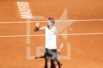 2021-05-07 - Alexander Zverev of Germany in action during his Men's Singles match, Quarter of Finals, against Rafael Nadal of Spain on the Mutua Madrid Open 2021, Masters 1000 tennis tournament on May 7, 2021 at La Caja Magica in Madrid, Spain - Photo Oscar J Barroso / Spain DPPI / DPPI - MUTUA MADRID OPEN 2021, MASTERS 1000 TENNIS TOURNAMENT - INTERNATIONALS - TENNIS